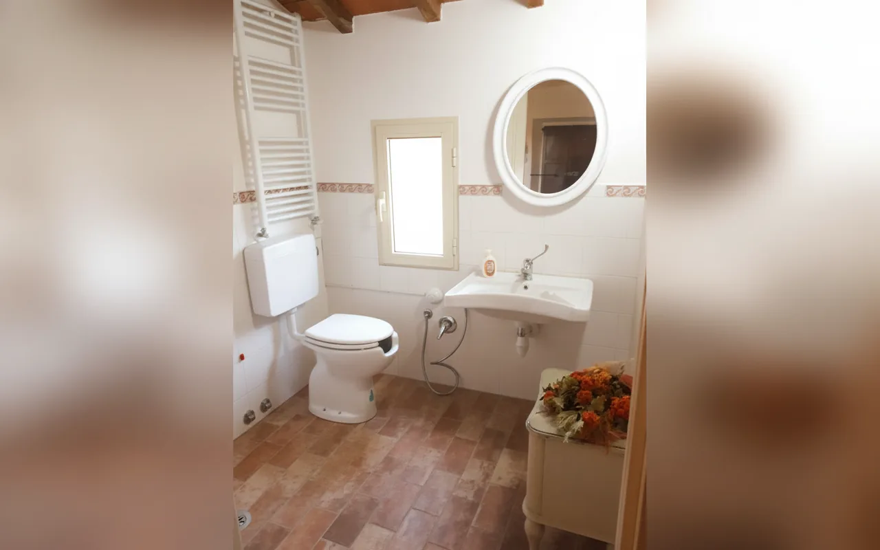 Camera con bagno privato — Il poggetto di Barbara, Scansano (Toscana) (foto 7)